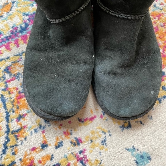 UGG Women’s Mini Bailey Bow II Weather Resistant Cold Weather Booties Black sz 6 - Picture 14 of 14